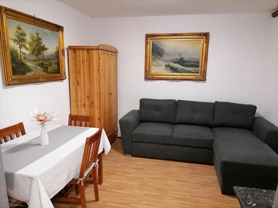 Apartmani Marina Porec Ngoại thất bức ảnh